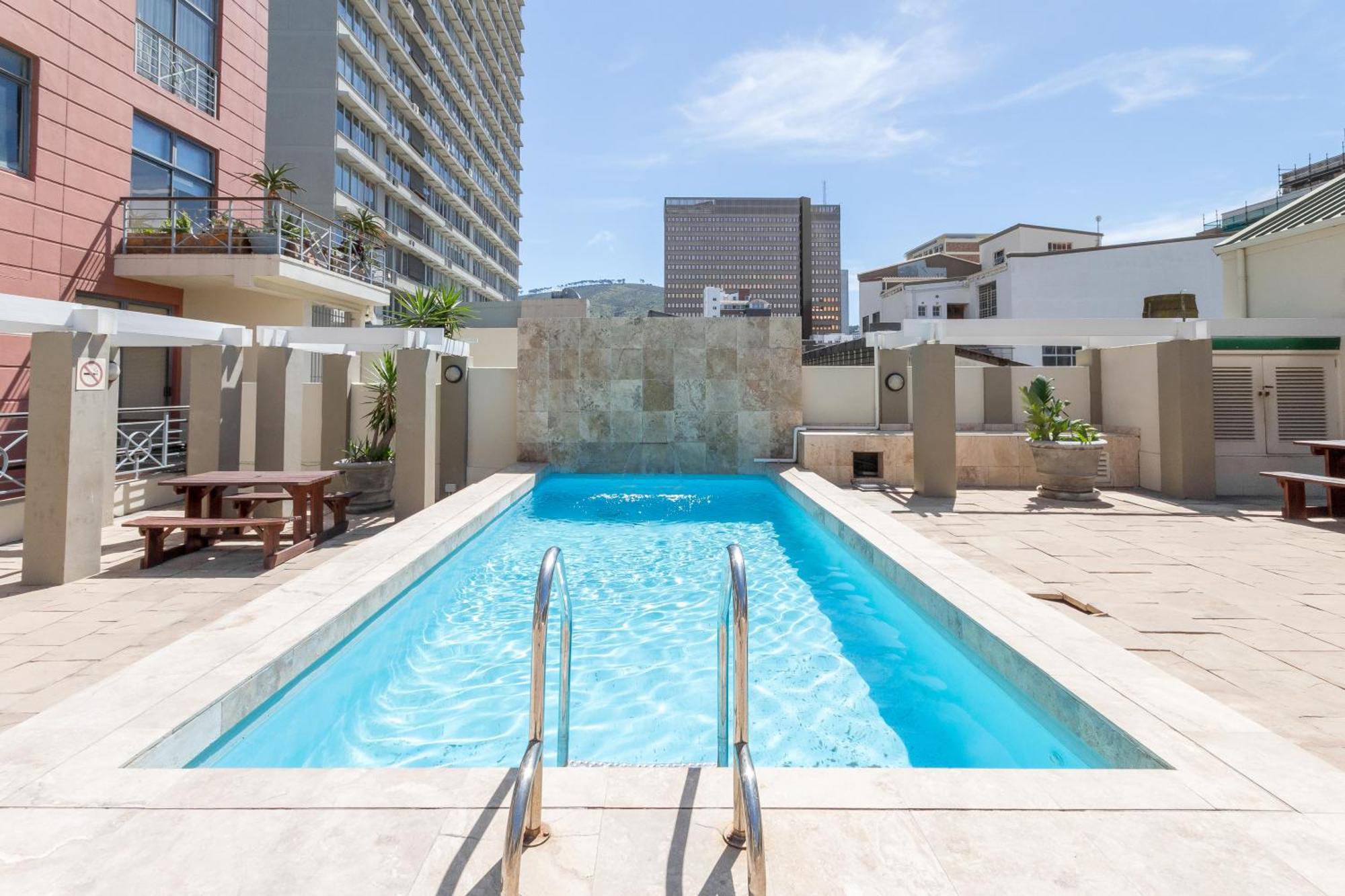 The Square 135- Studio With Free Parking, Pool & Gym Access Apartment Cape Town Exterior photo